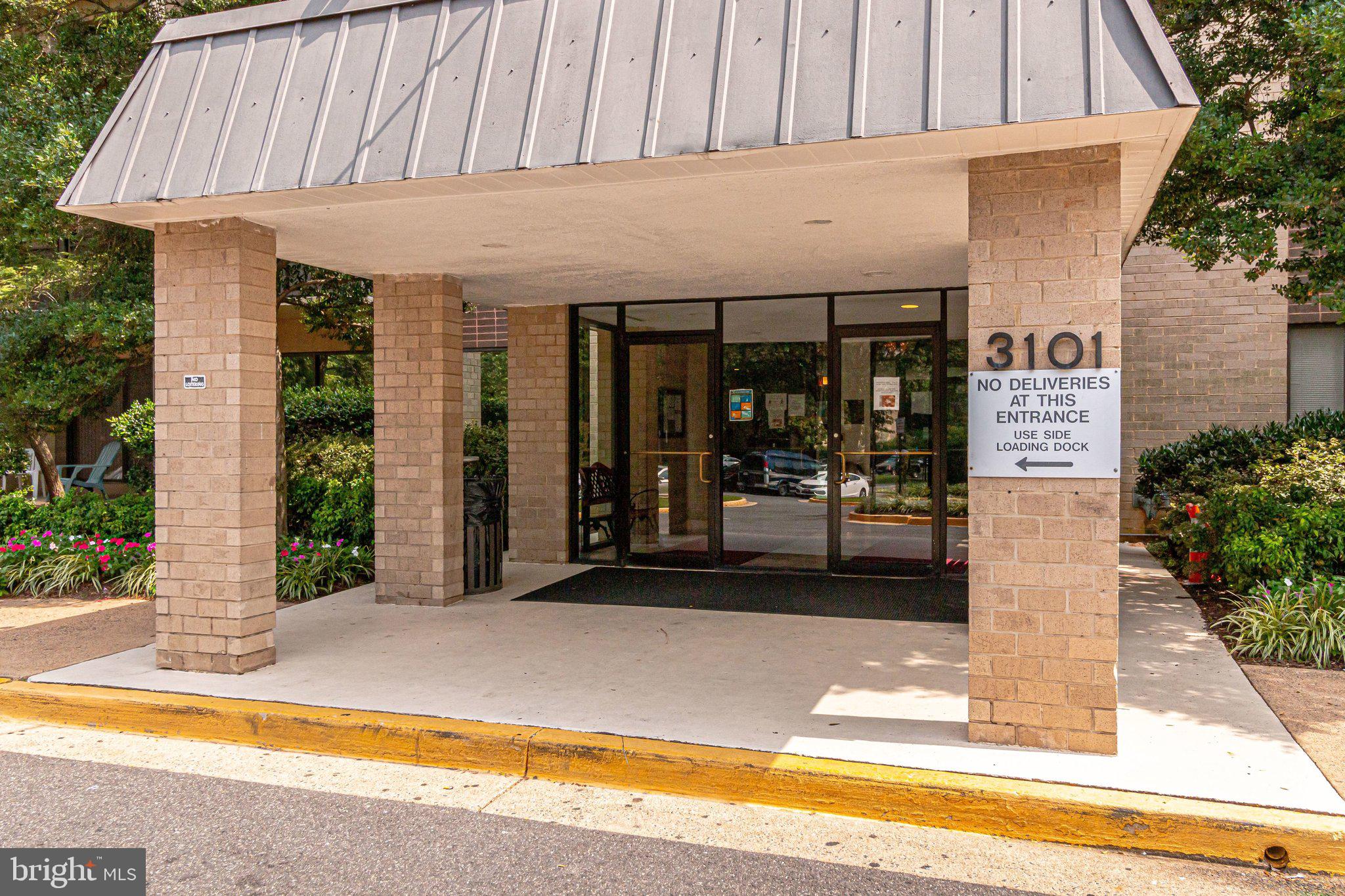 WOODLAKE TOWERS - Residential Lease