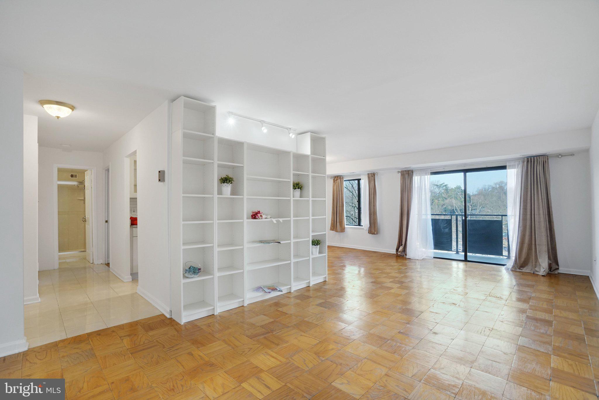 WOODLAKE TOWERS - Residential Lease