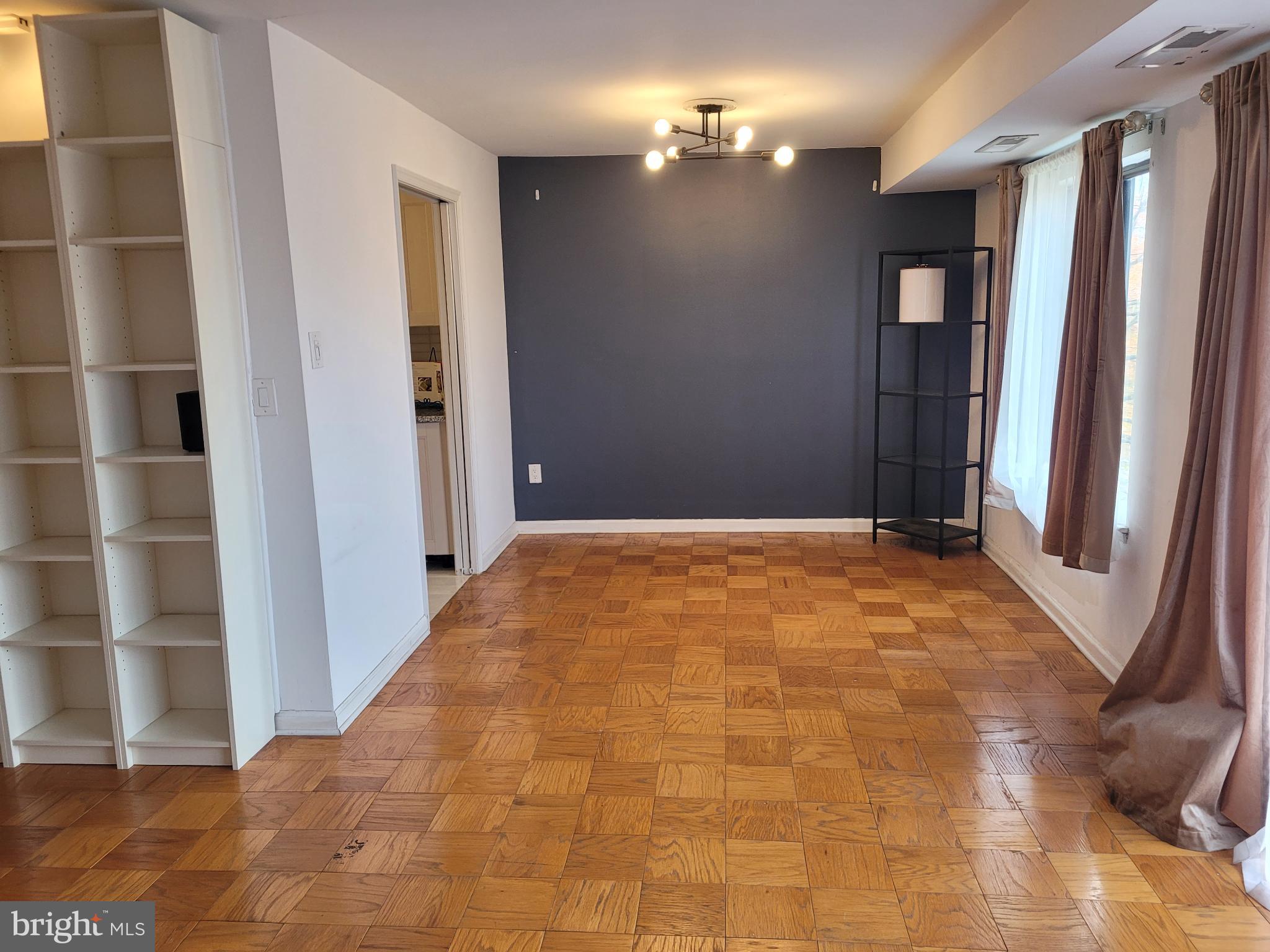 WOODLAKE TOWERS - Residential Lease