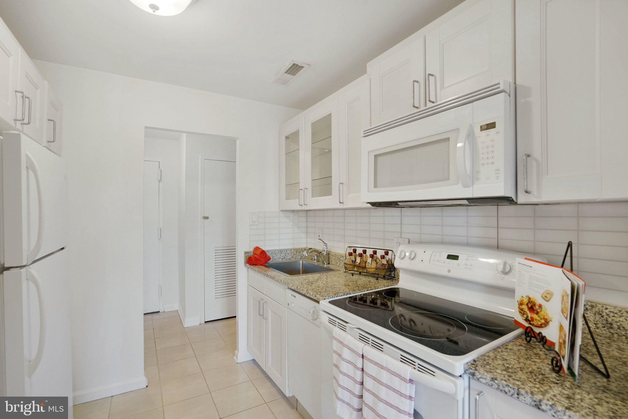 WOODLAKE TOWERS - Residential Lease