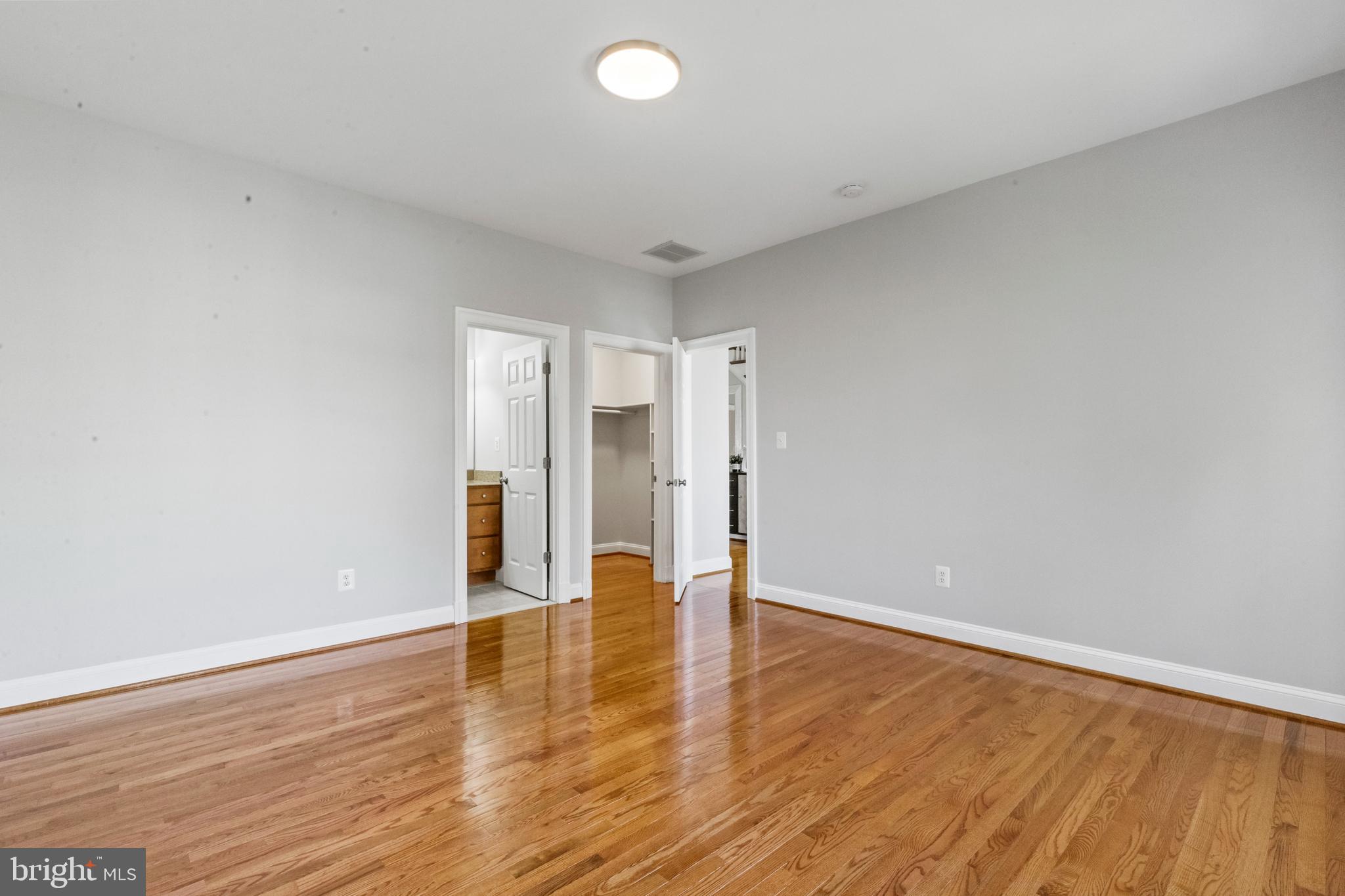 HANSBOROUGH - Residential