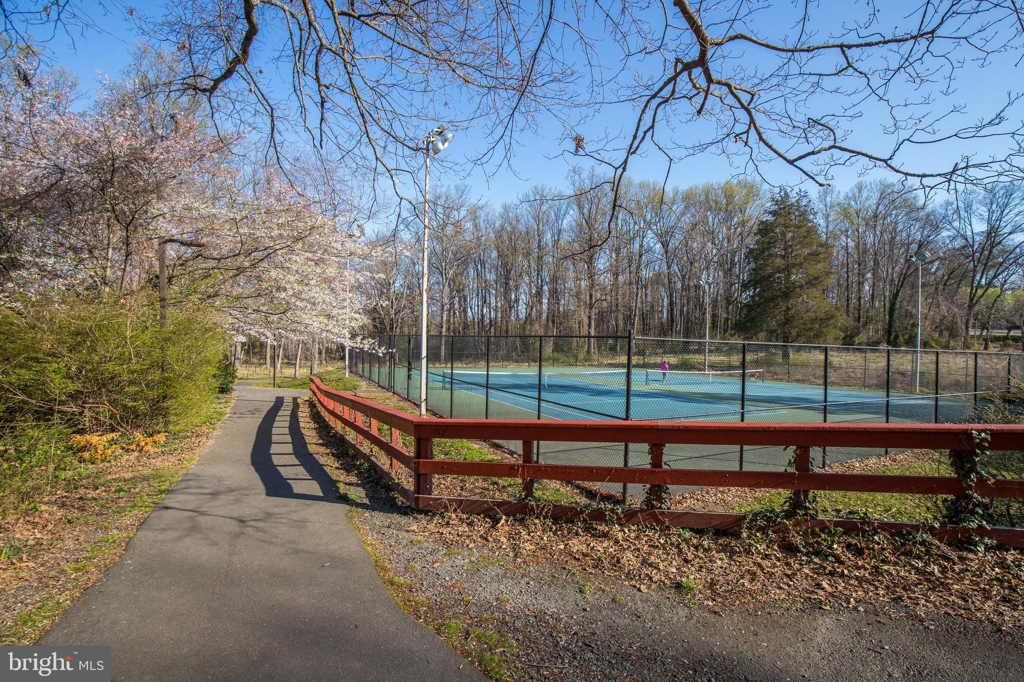 HANSBOROUGH - Residential