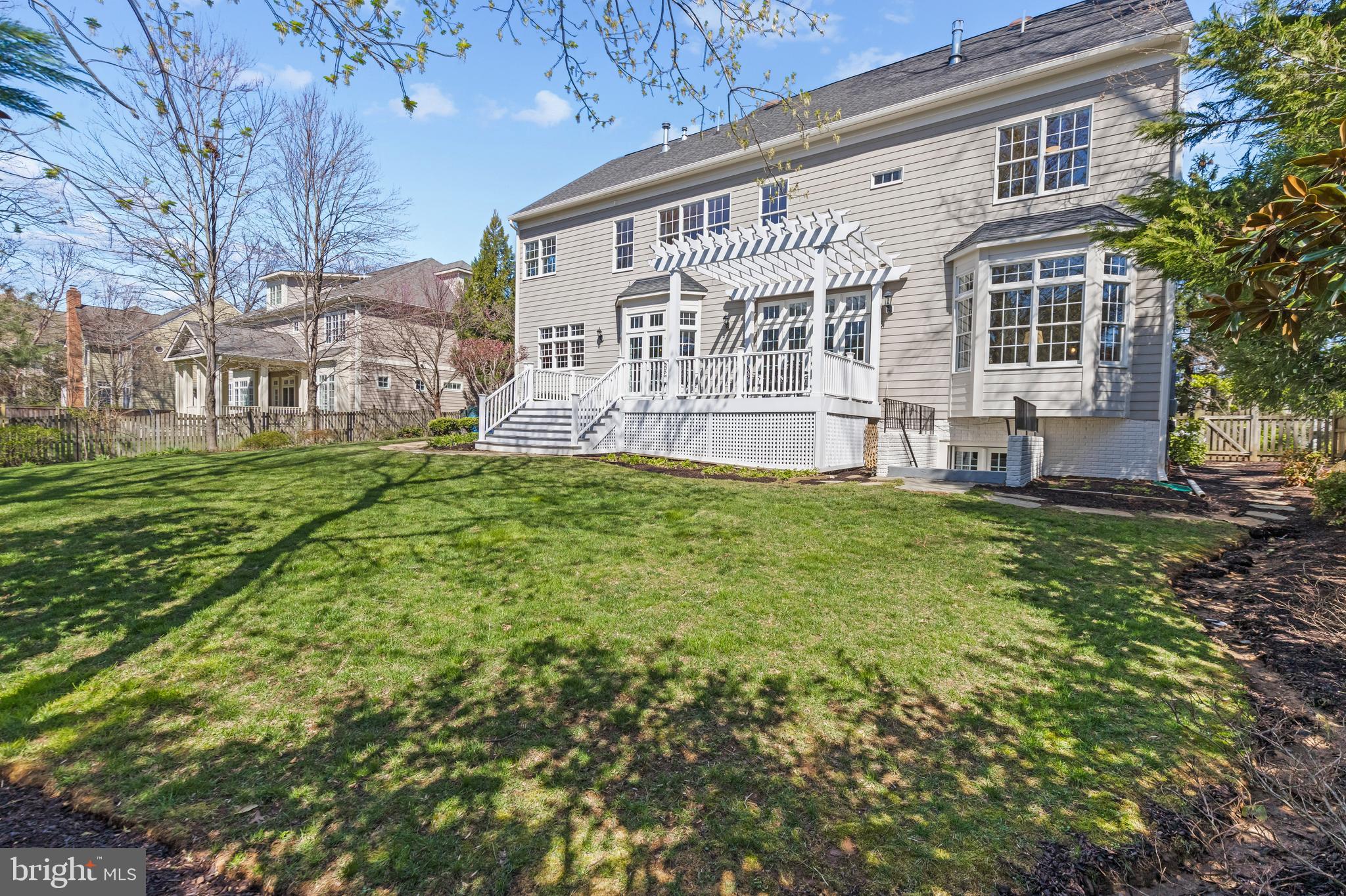 HANSBOROUGH - Residential