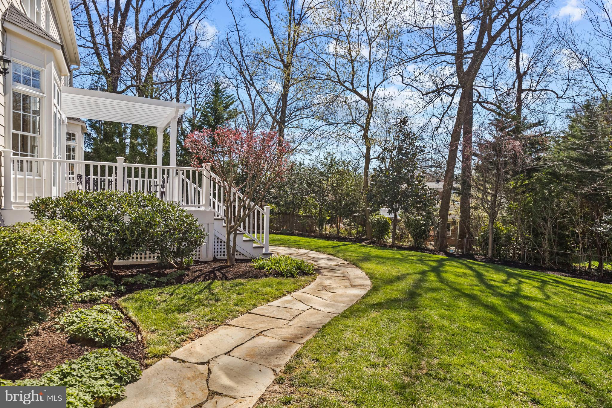 HANSBOROUGH - Residential