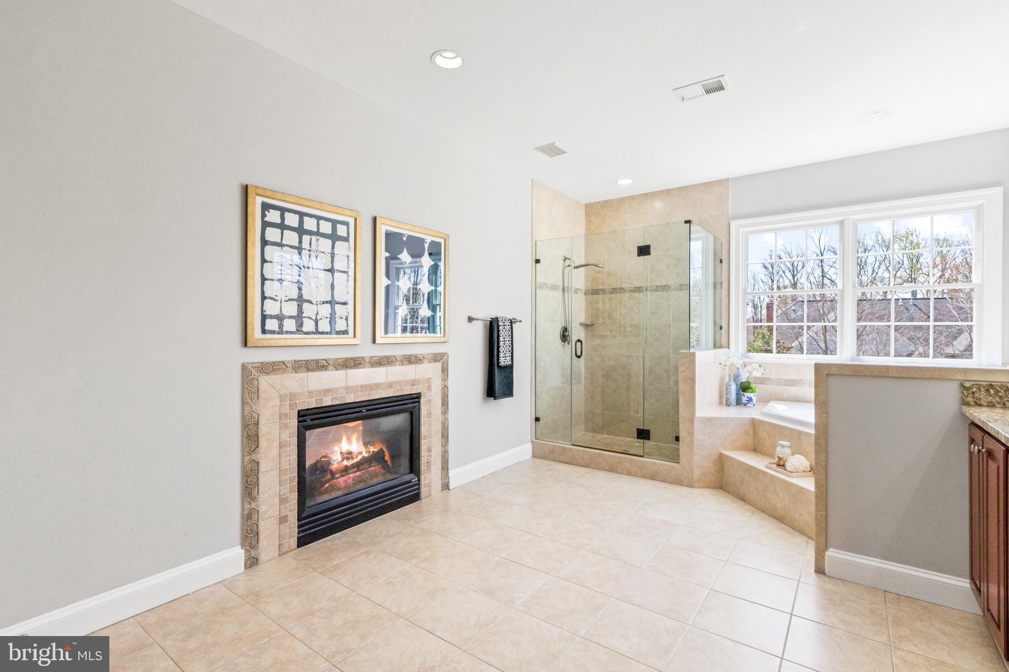 HANSBOROUGH - Residential