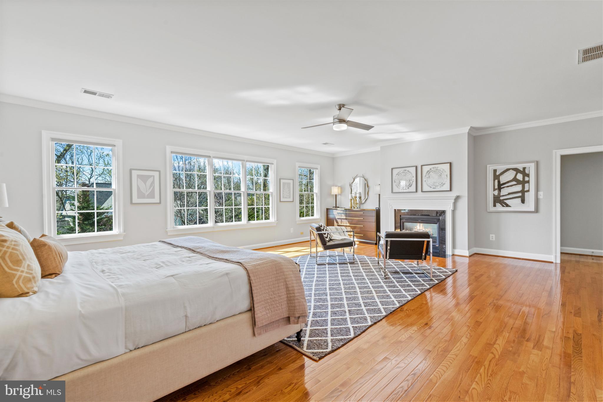 HANSBOROUGH - Residential