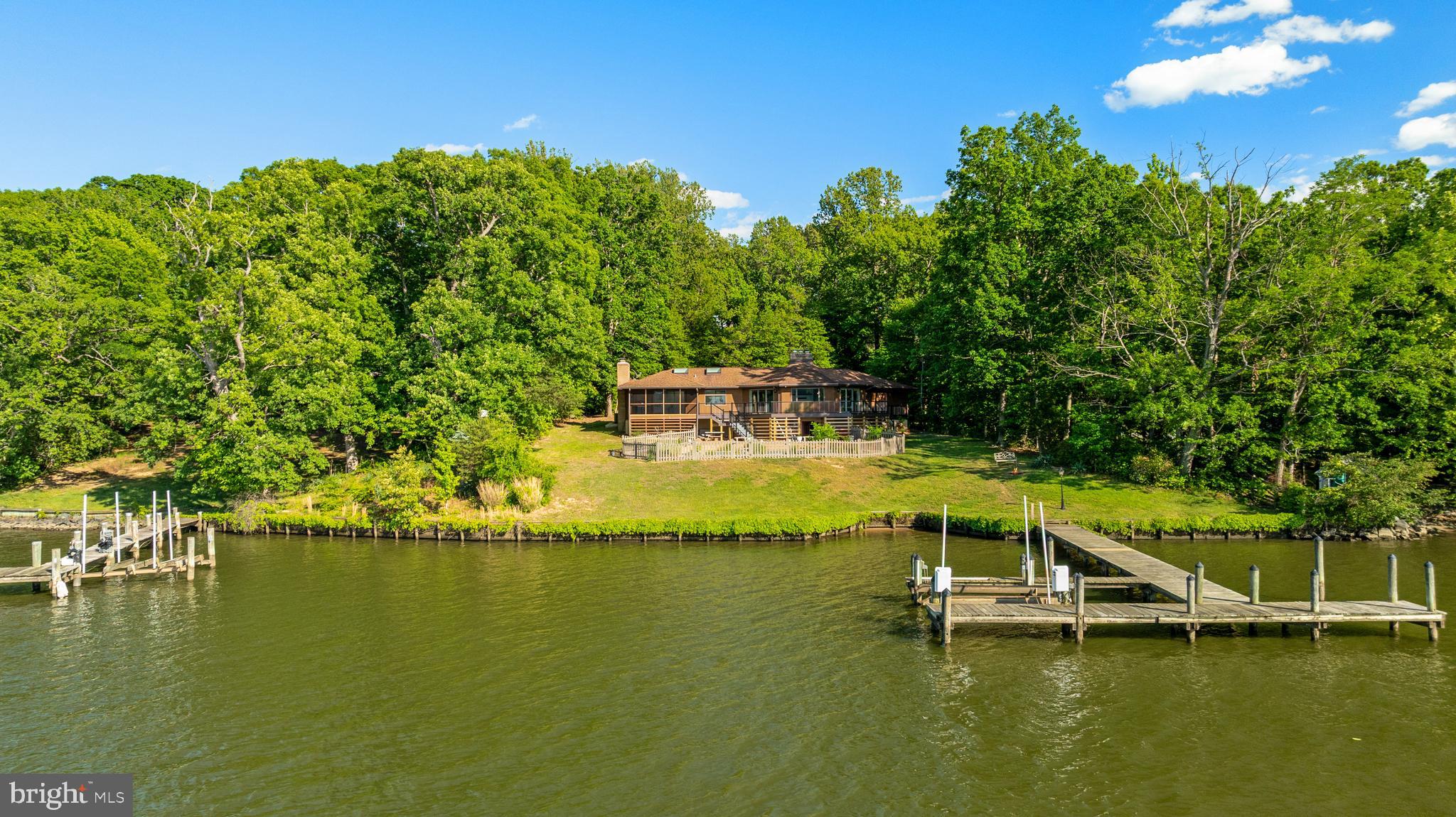 SHADY COVE ESTATES - Residential