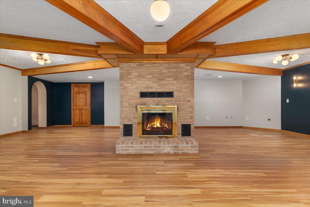 SHADY COVE ESTATES - Residential