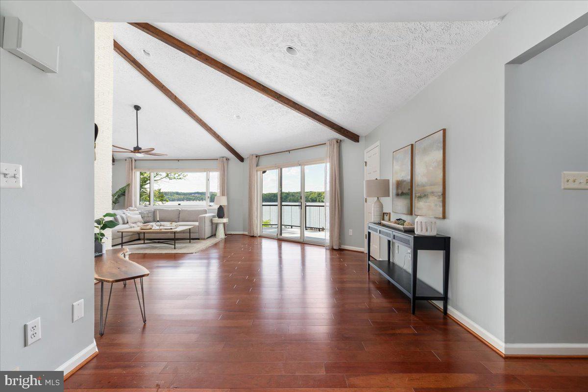 SHADY COVE ESTATES - Residential