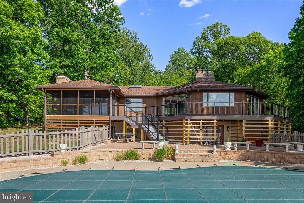Photo of 106 Shady Cove Lane, STAFFORD, VA 22554 (MLS # VAST2046620)