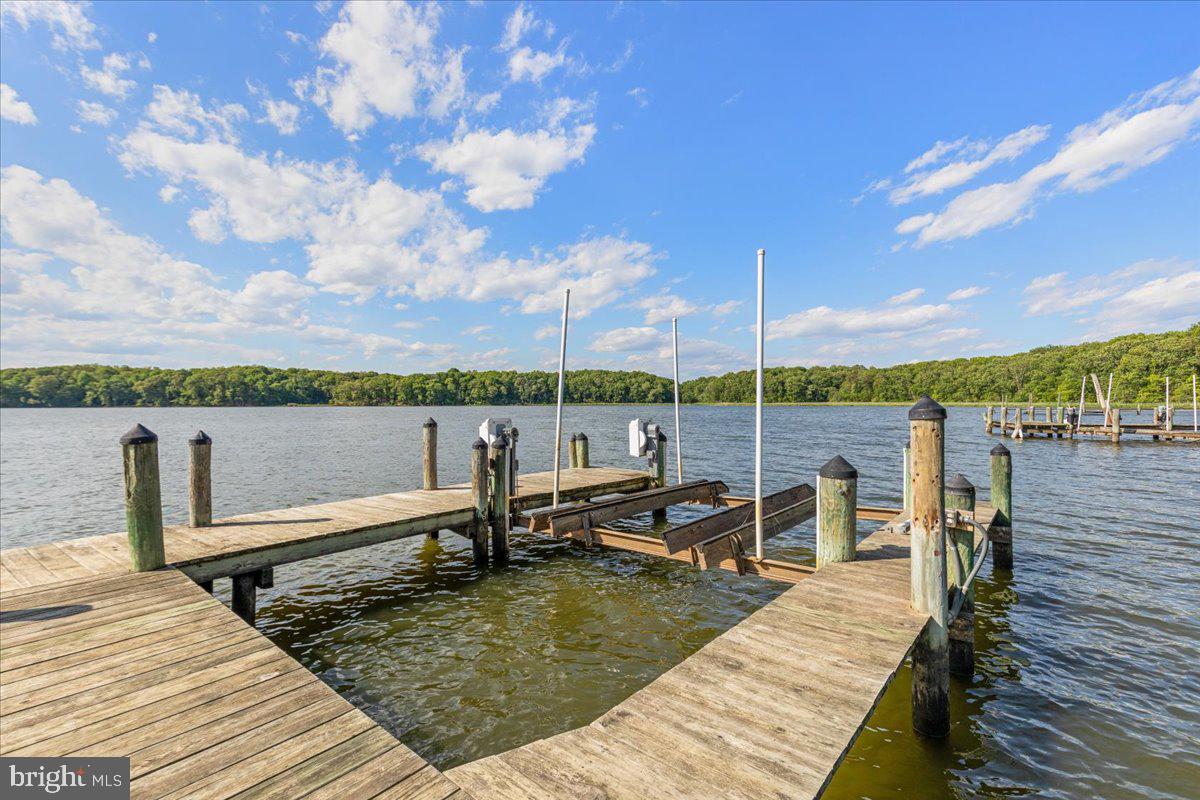 SHADY COVE ESTATES - Residential