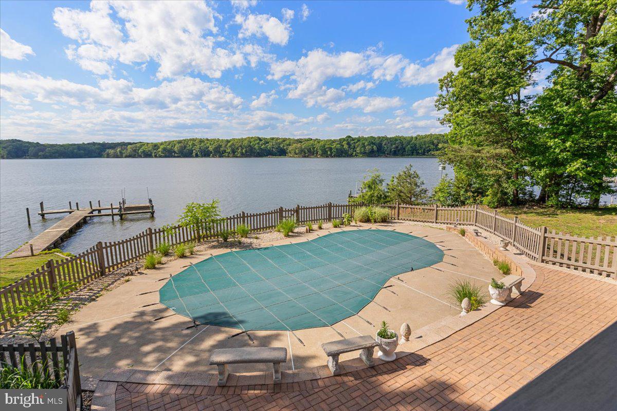 SHADY COVE ESTATES - Residential