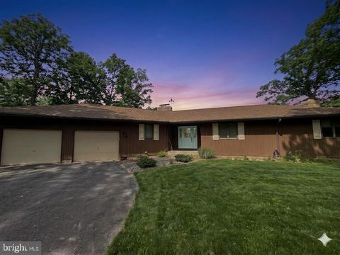 Photo of 106 Shady Cove Lane, STAFFORD, VA 22554 (MLS # VAST2046620)