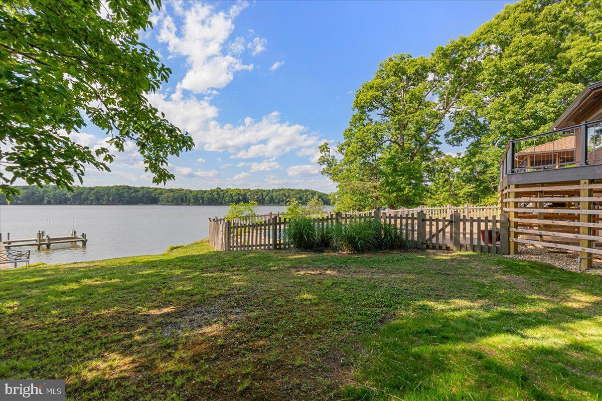 SHADY COVE ESTATES - Residential