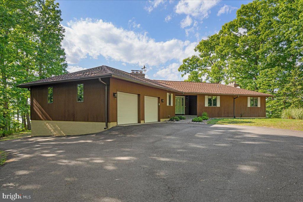 Photo of 106 Shady Cove Lane, STAFFORD, VA 22554 (MLS # VAST2046620)
