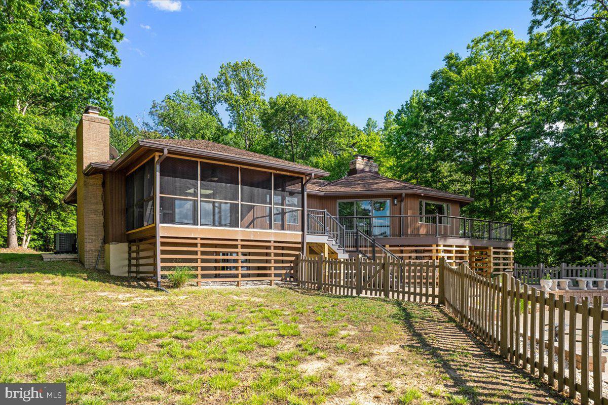 SHADY COVE ESTATES - Residential