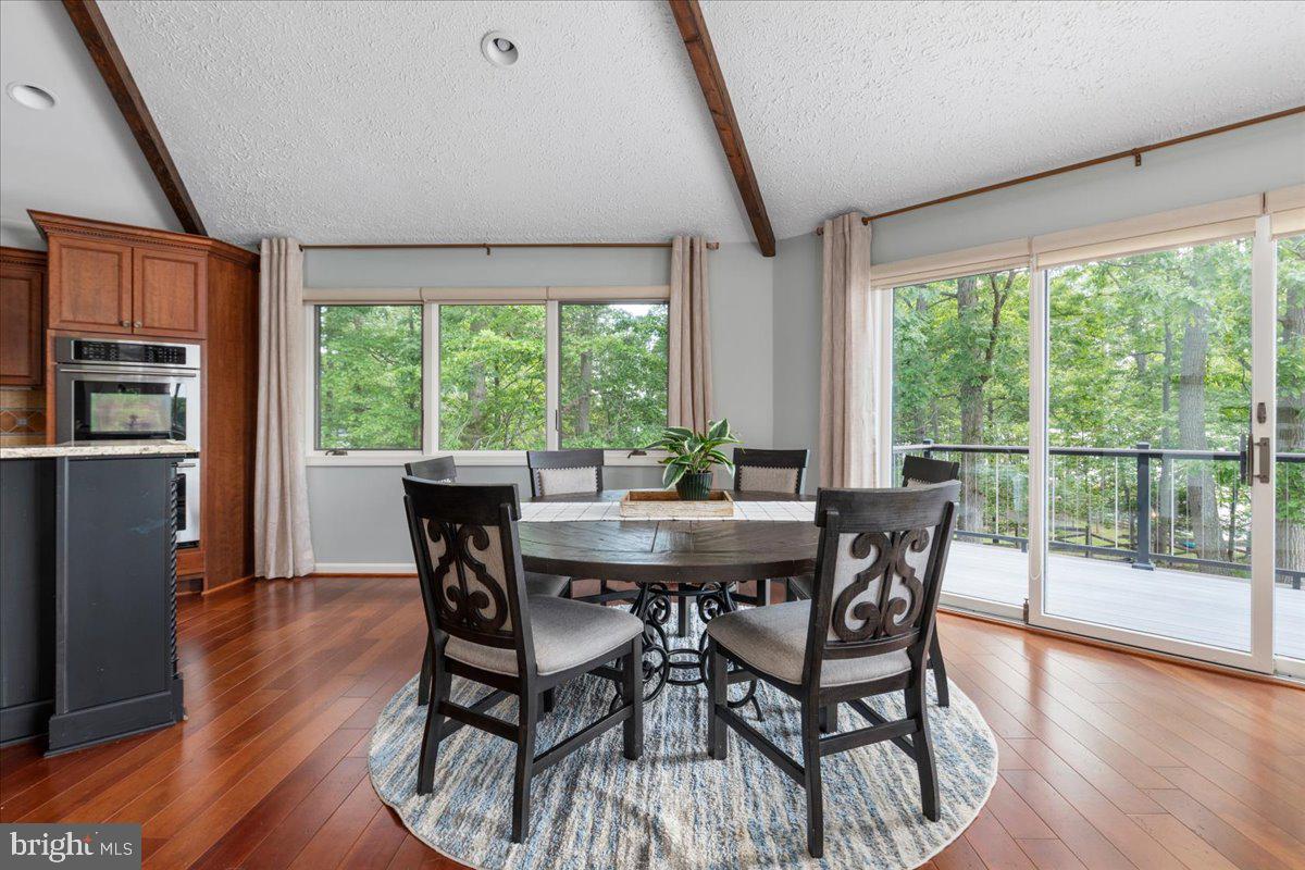 SHADY COVE ESTATES - Residential