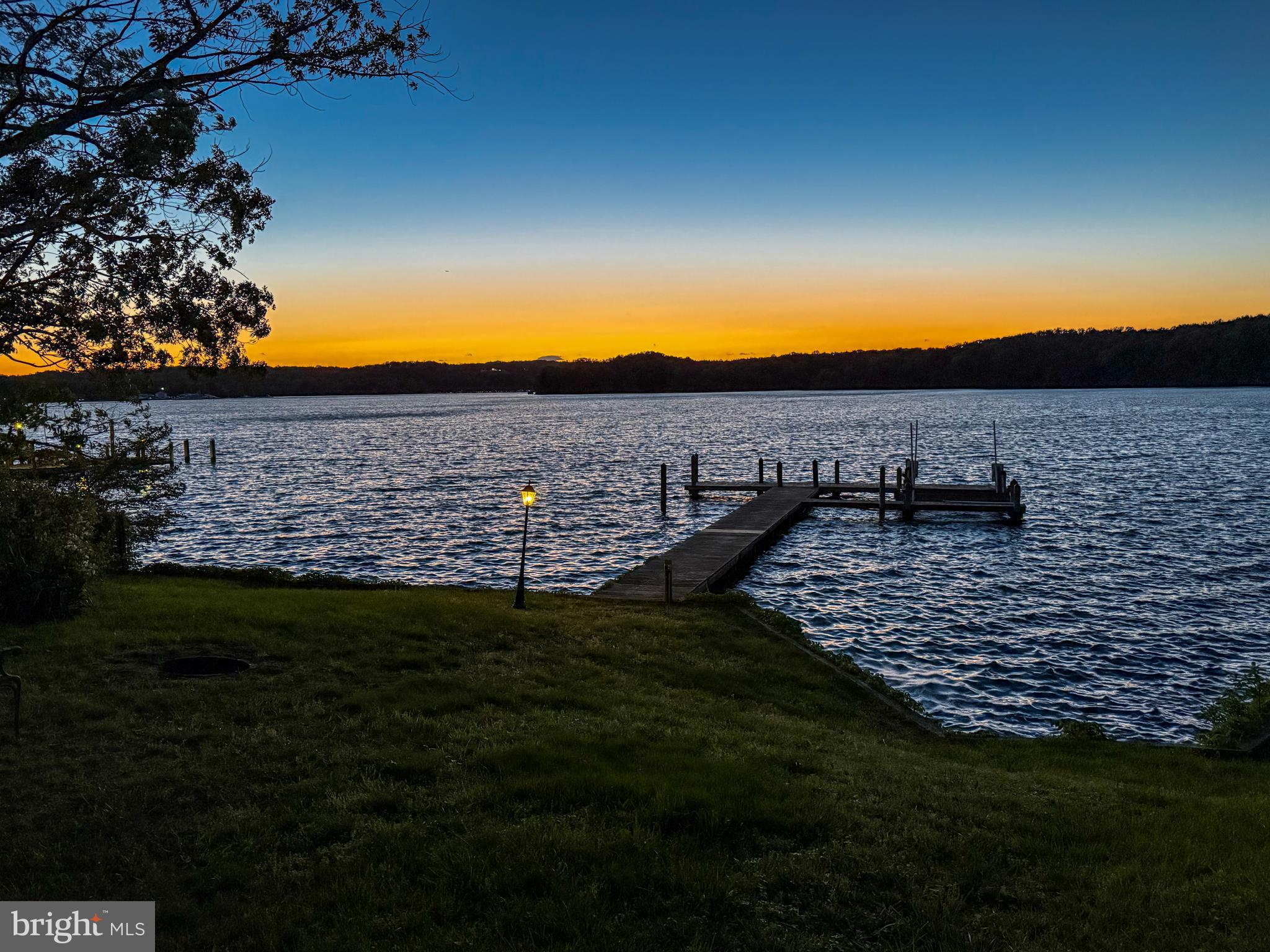 SHADY COVE ESTATES - Residential