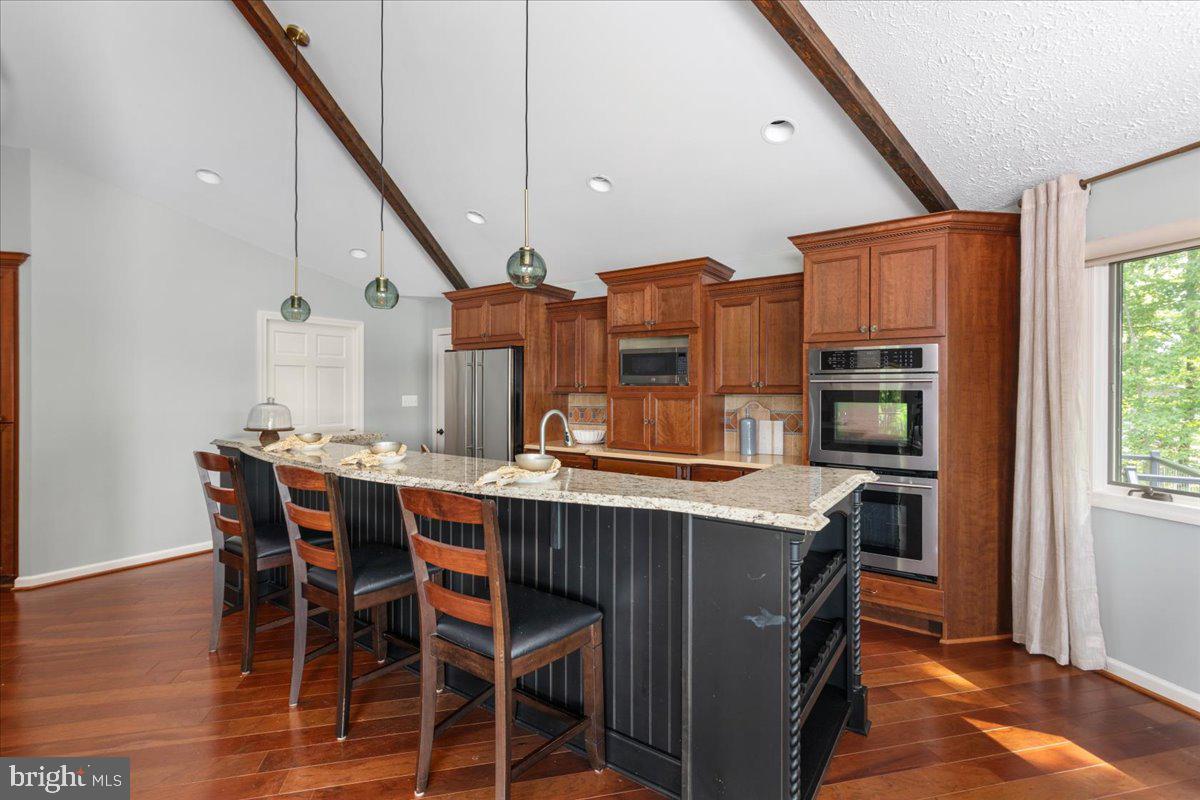 SHADY COVE ESTATES - Residential