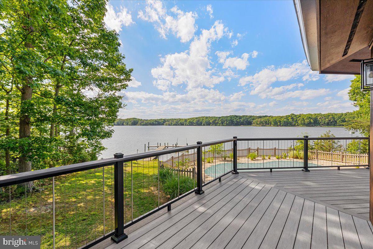 SHADY COVE ESTATES - Residential