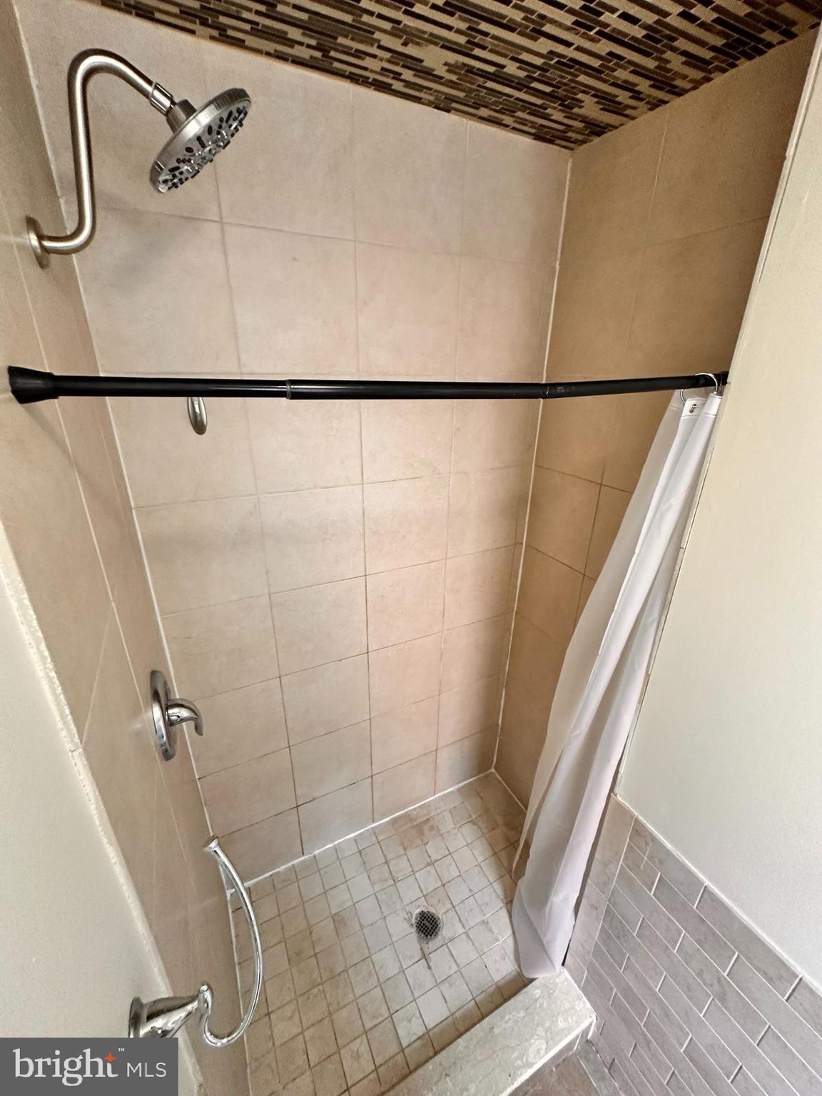 FITLER SQUARE - Residential Lease