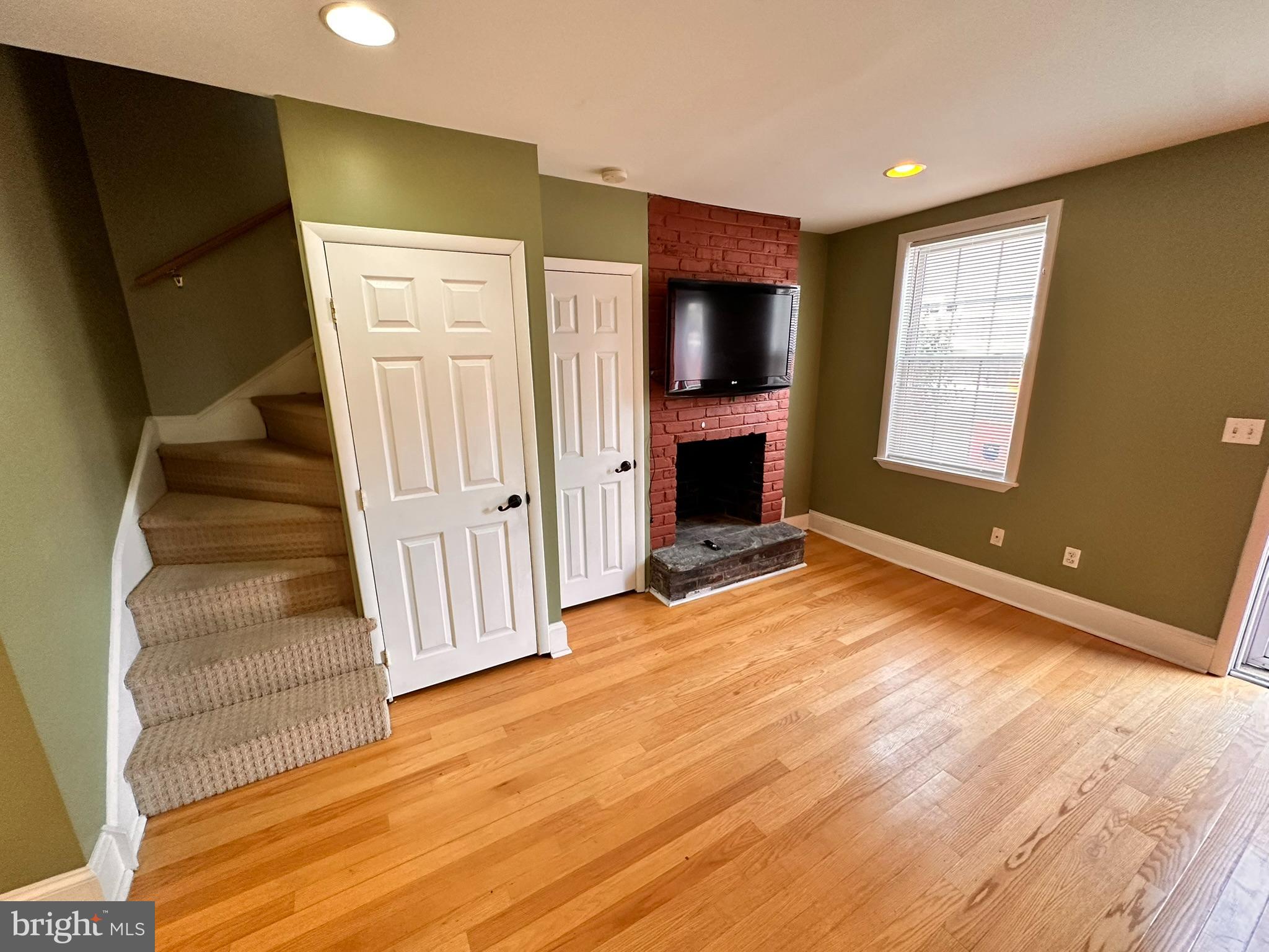 FITLER SQUARE - Residential Lease