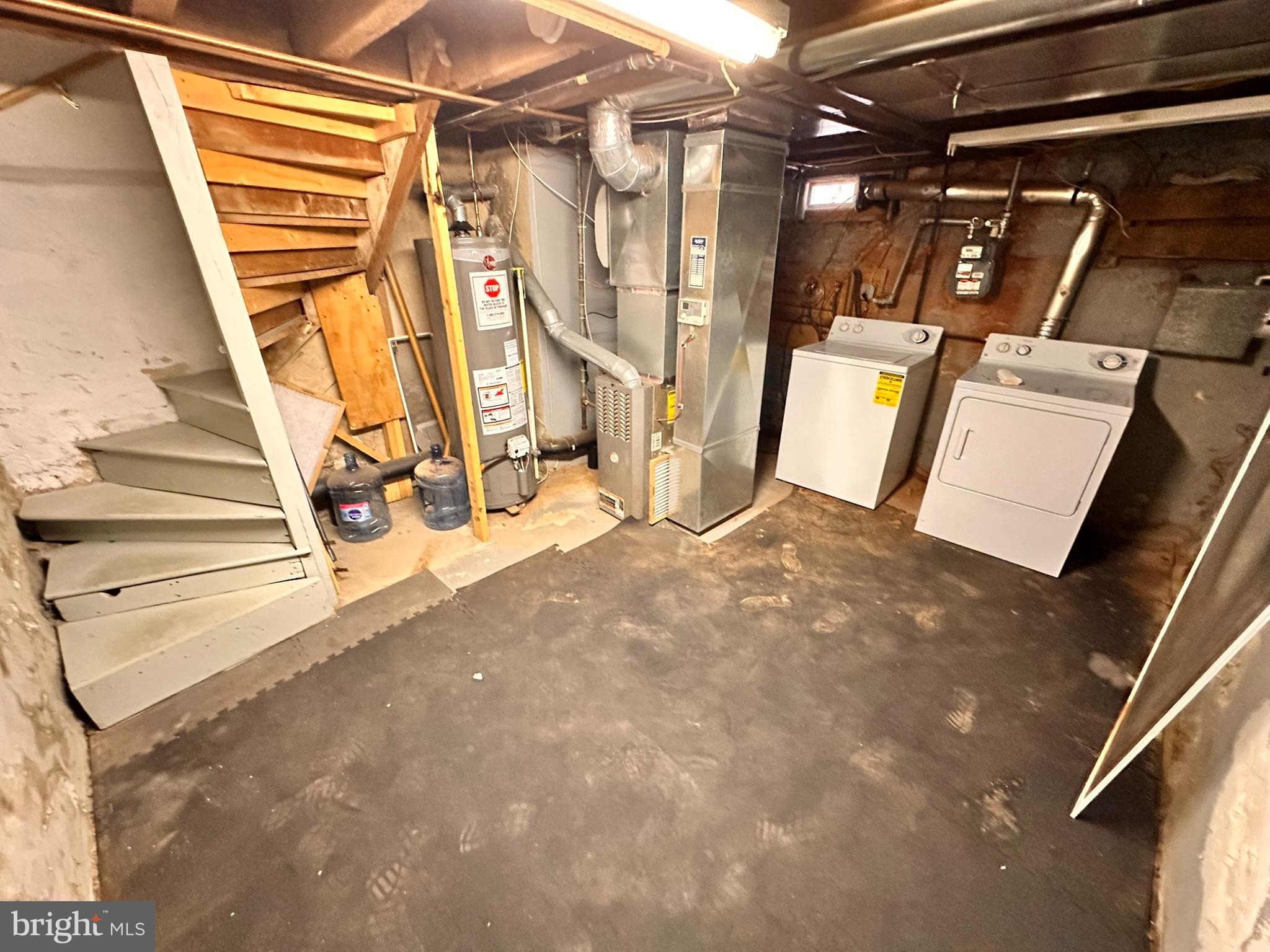 FITLER SQUARE - Residential Lease