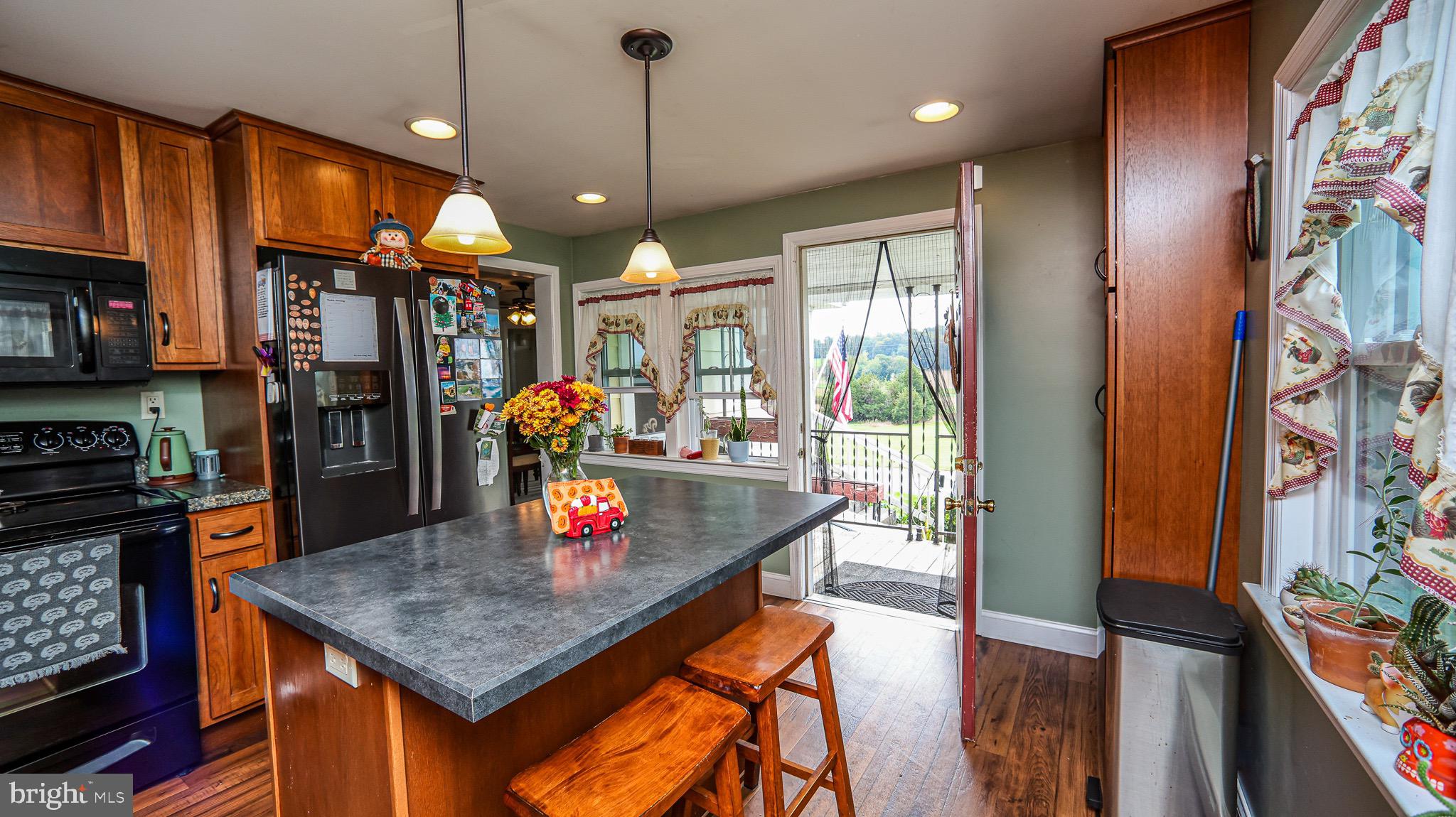 154 BLACK BARREN ROAD