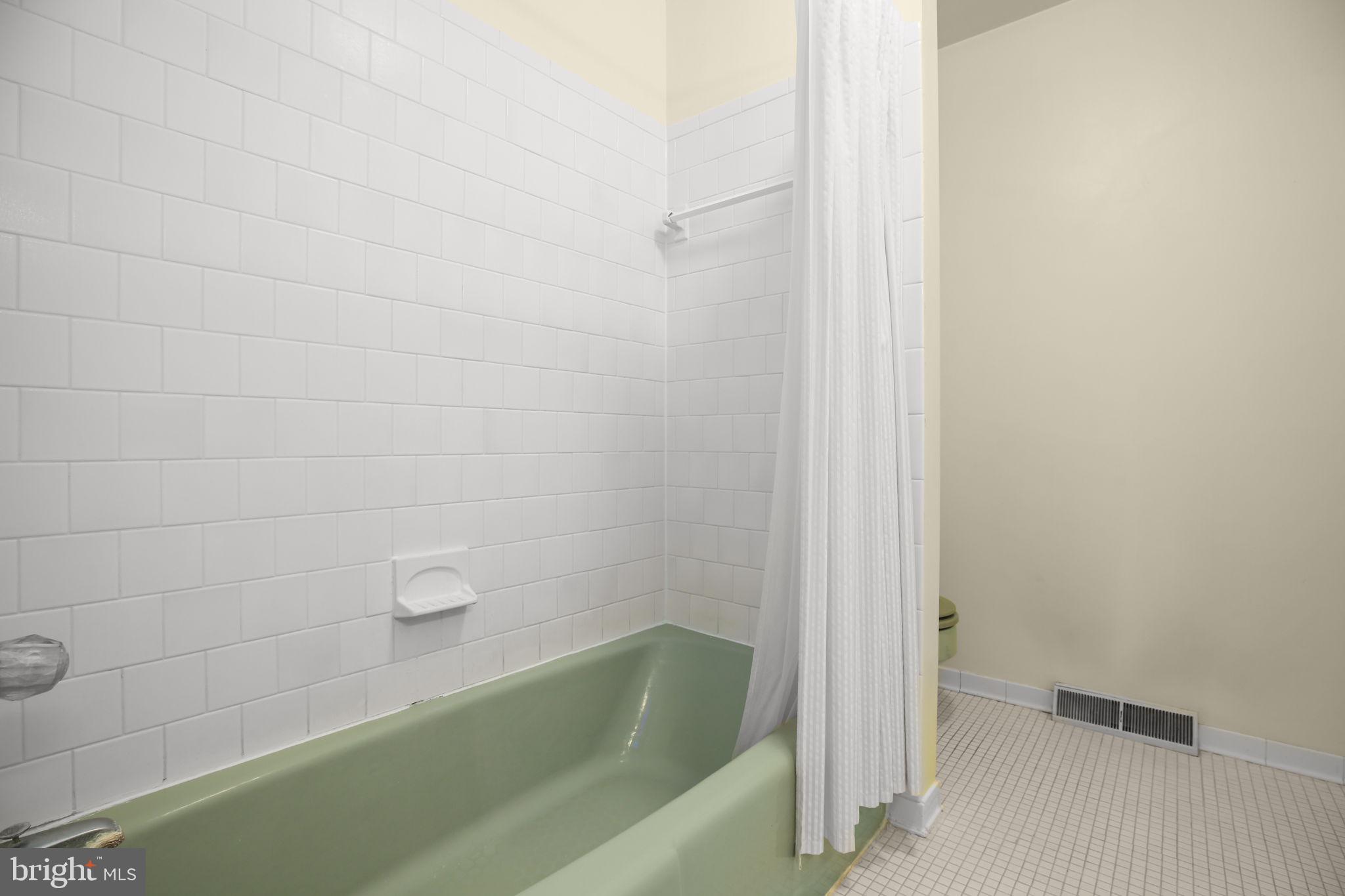 RIDGELEA - Residential