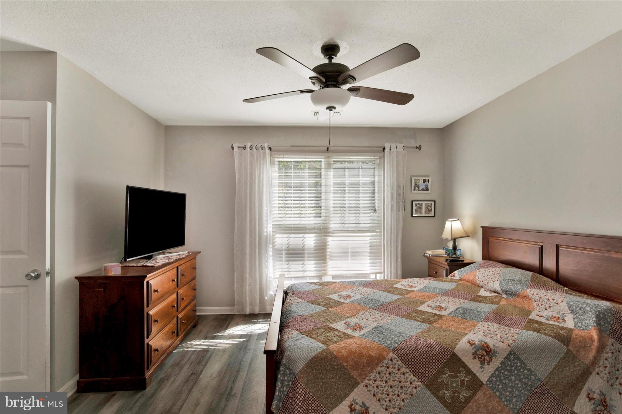 ENGLISH COUNTRY MANOR - Residential