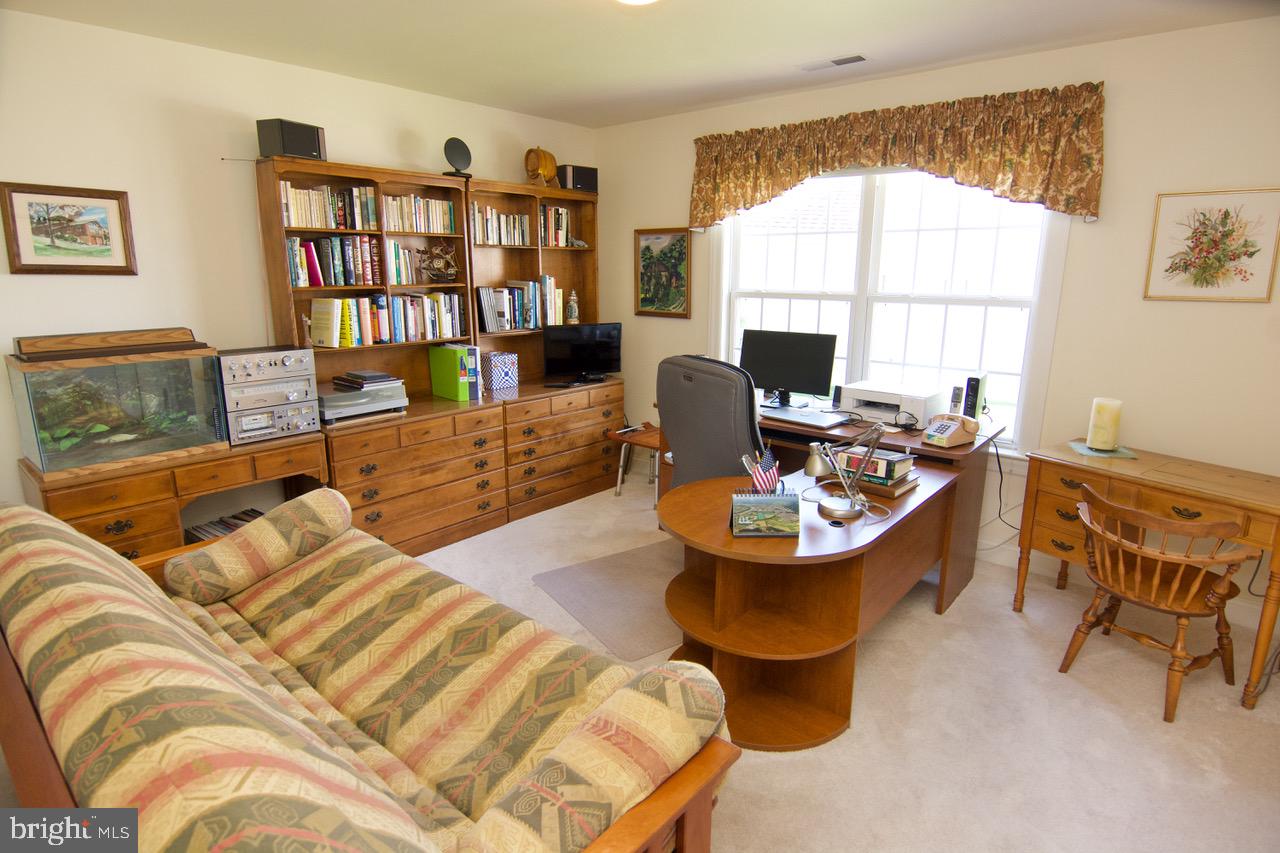 SPRING RIDGE - Residential