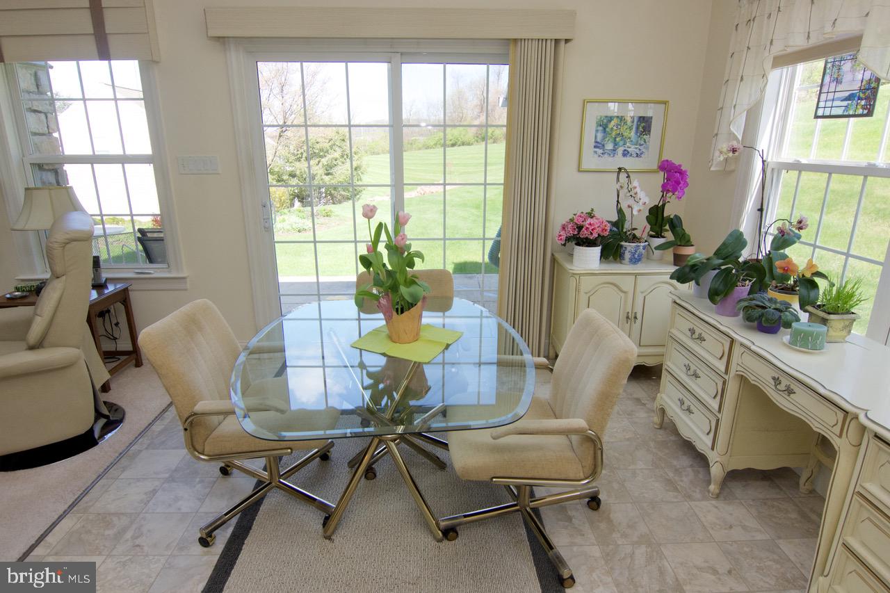 SPRING RIDGE - Residential