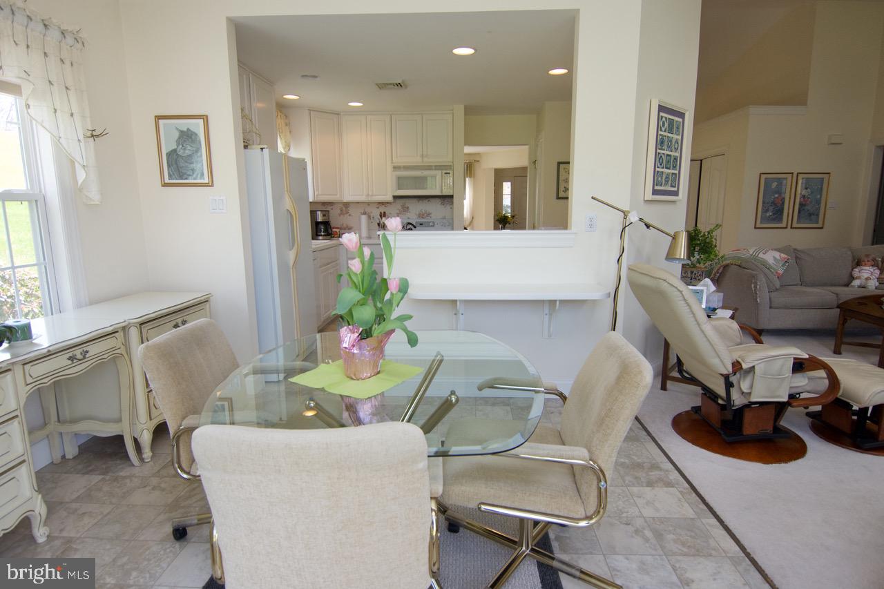 SPRING RIDGE - Residential