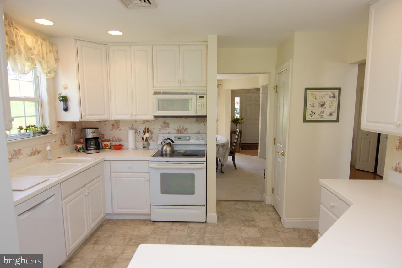 SPRING RIDGE - Residential