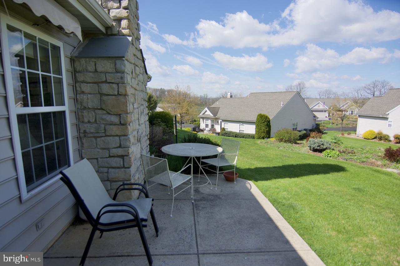 SPRING RIDGE - Residential