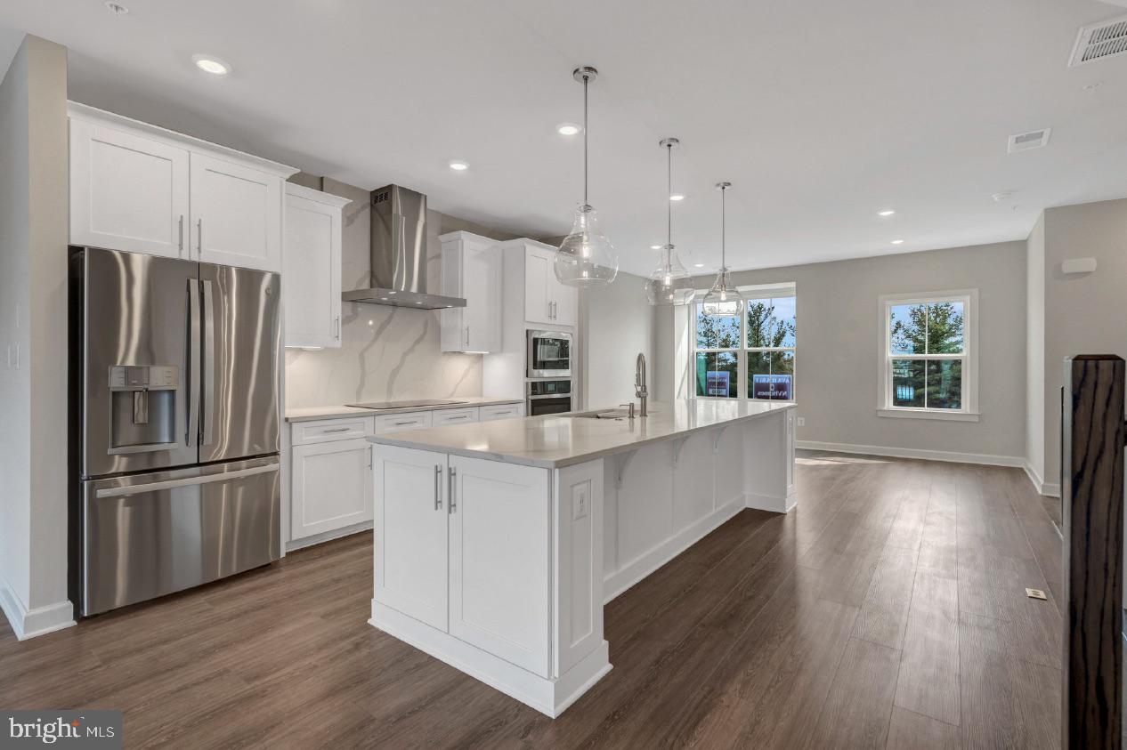 43769 METRO TERRACE