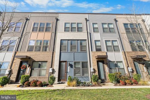 5636 LITTLE BRANCH RUN HYATTSVILLE MD 20782