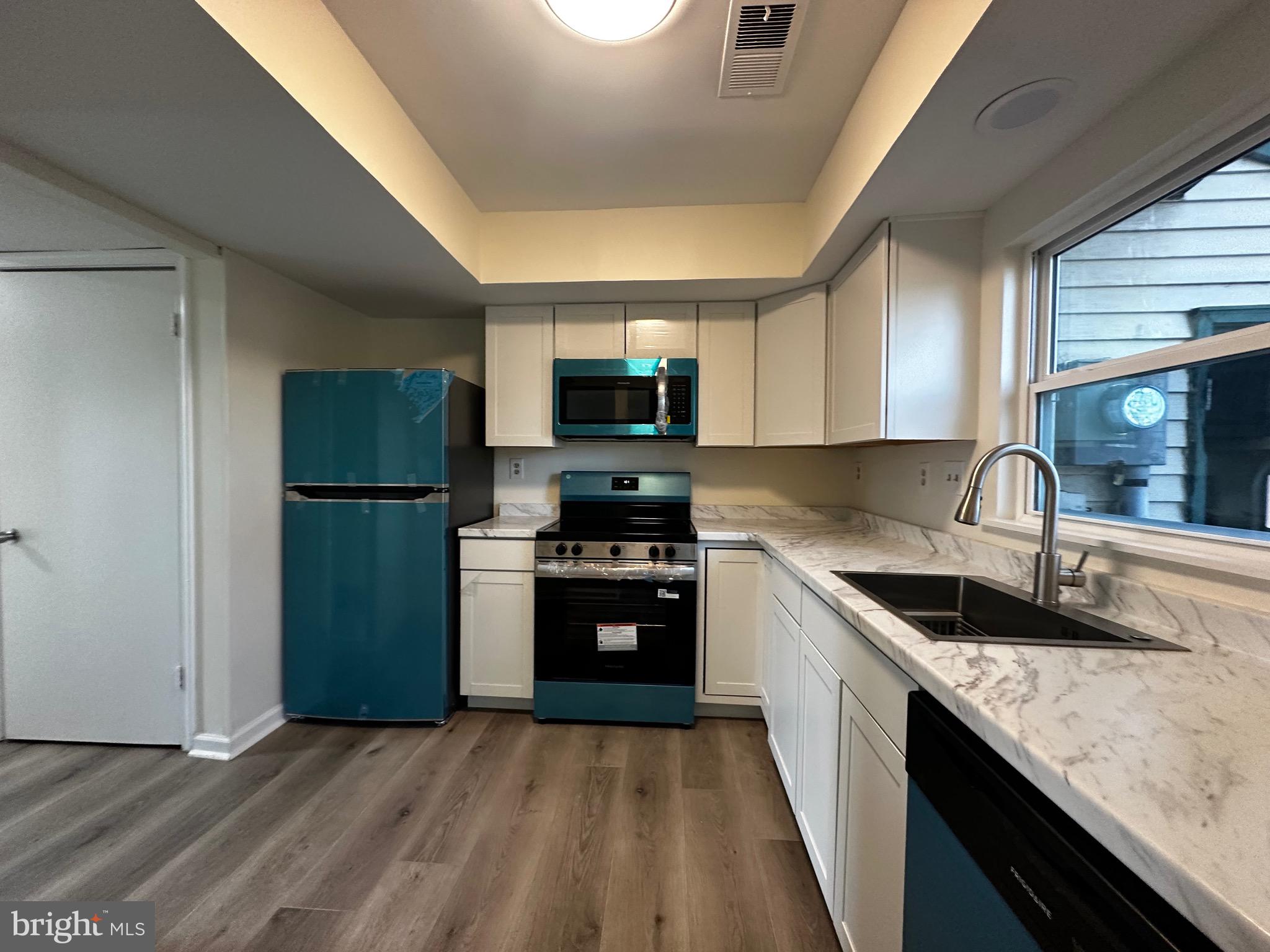 ST CHARLES SUB - WAKEFIELD - Residential