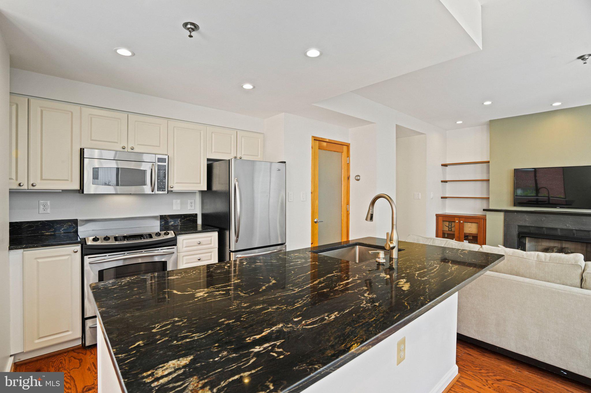 CENTRAL - Residential