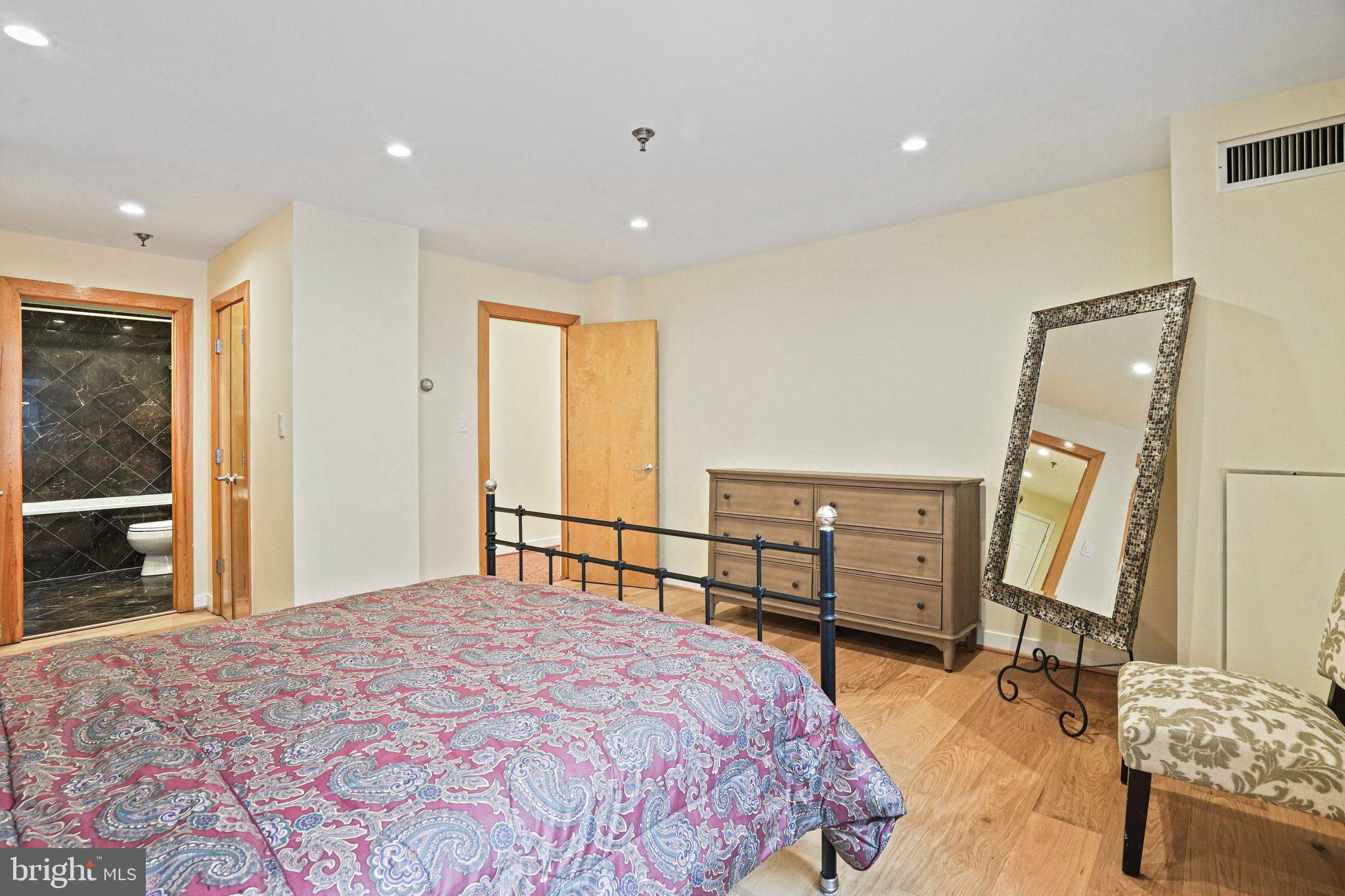 CENTRAL - Residential