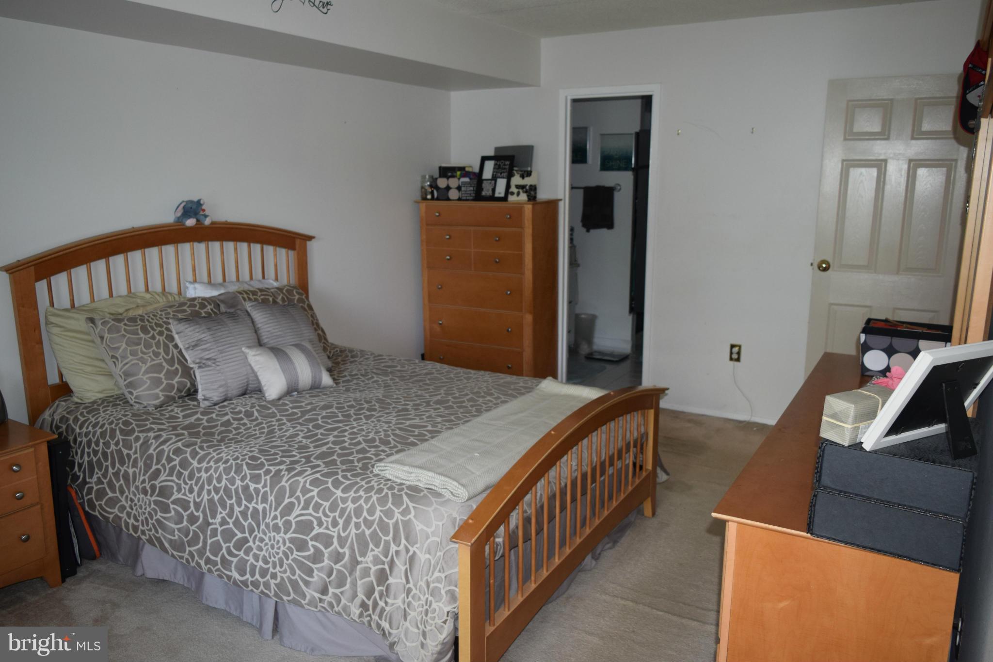 SENTINEL OF LANDMARK - Residential