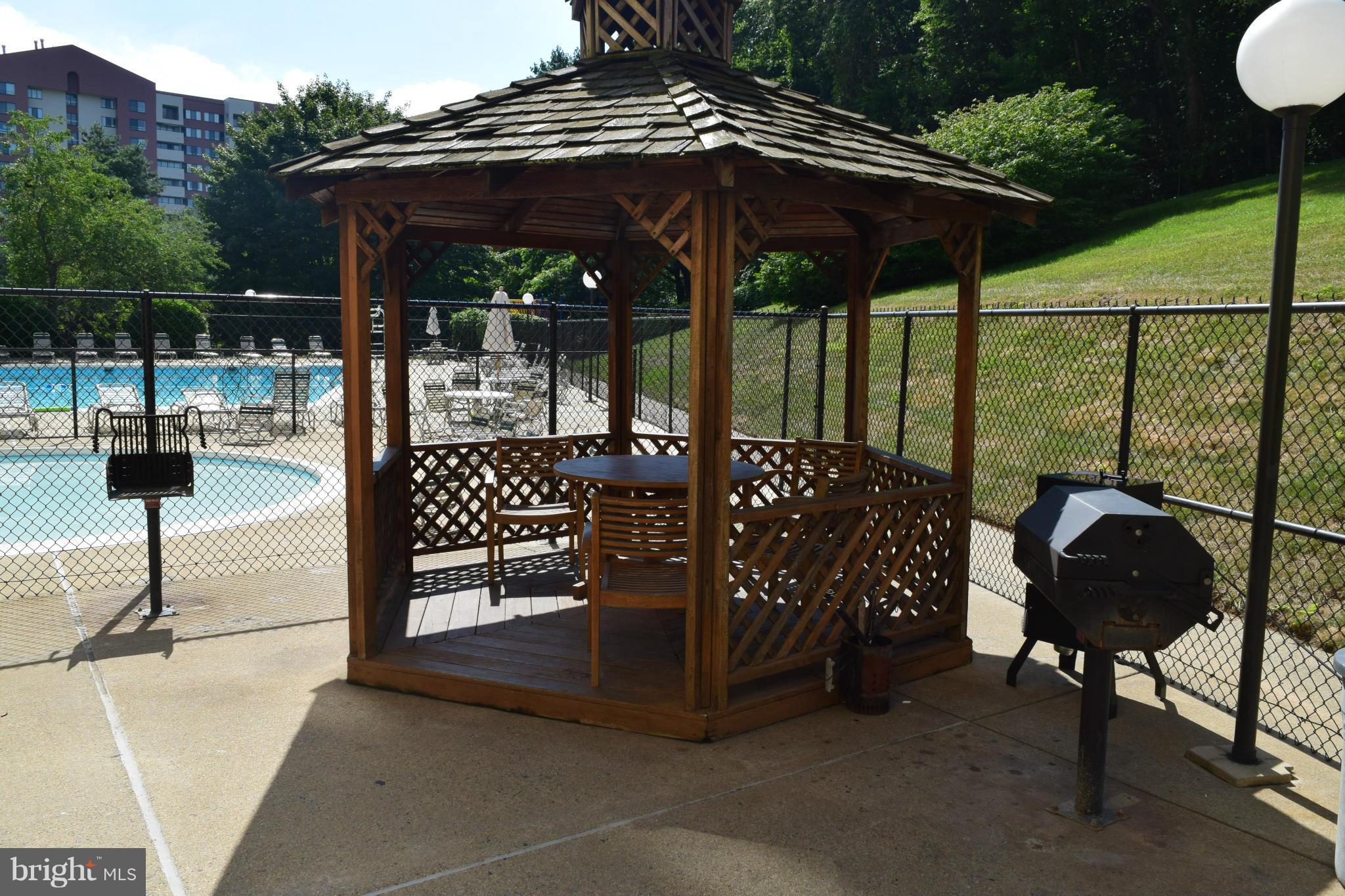 SENTINEL OF LANDMARK - Residential