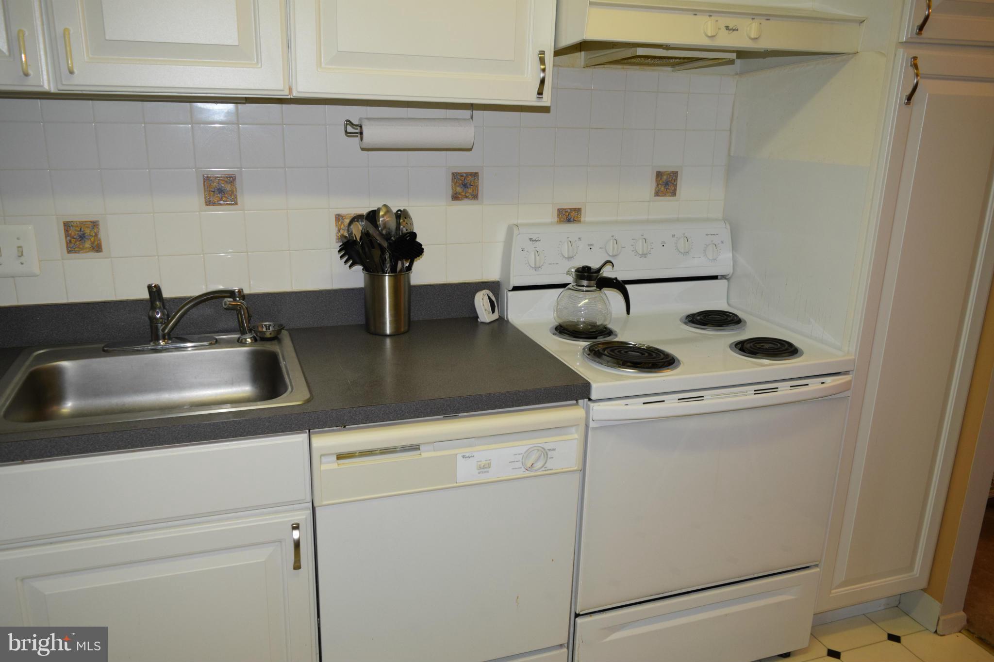 SENTINEL OF LANDMARK - Residential