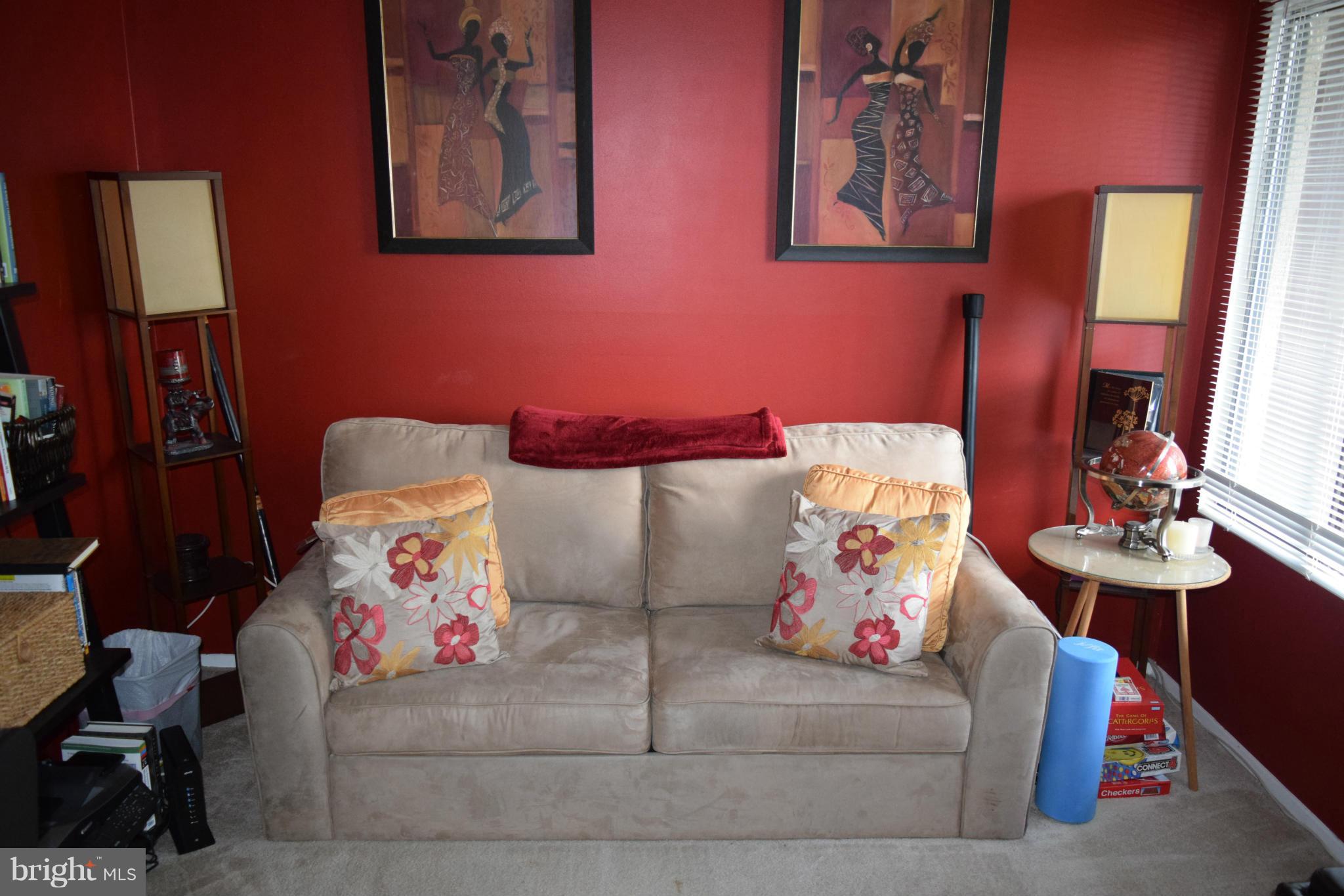 SENTINEL OF LANDMARK - Residential