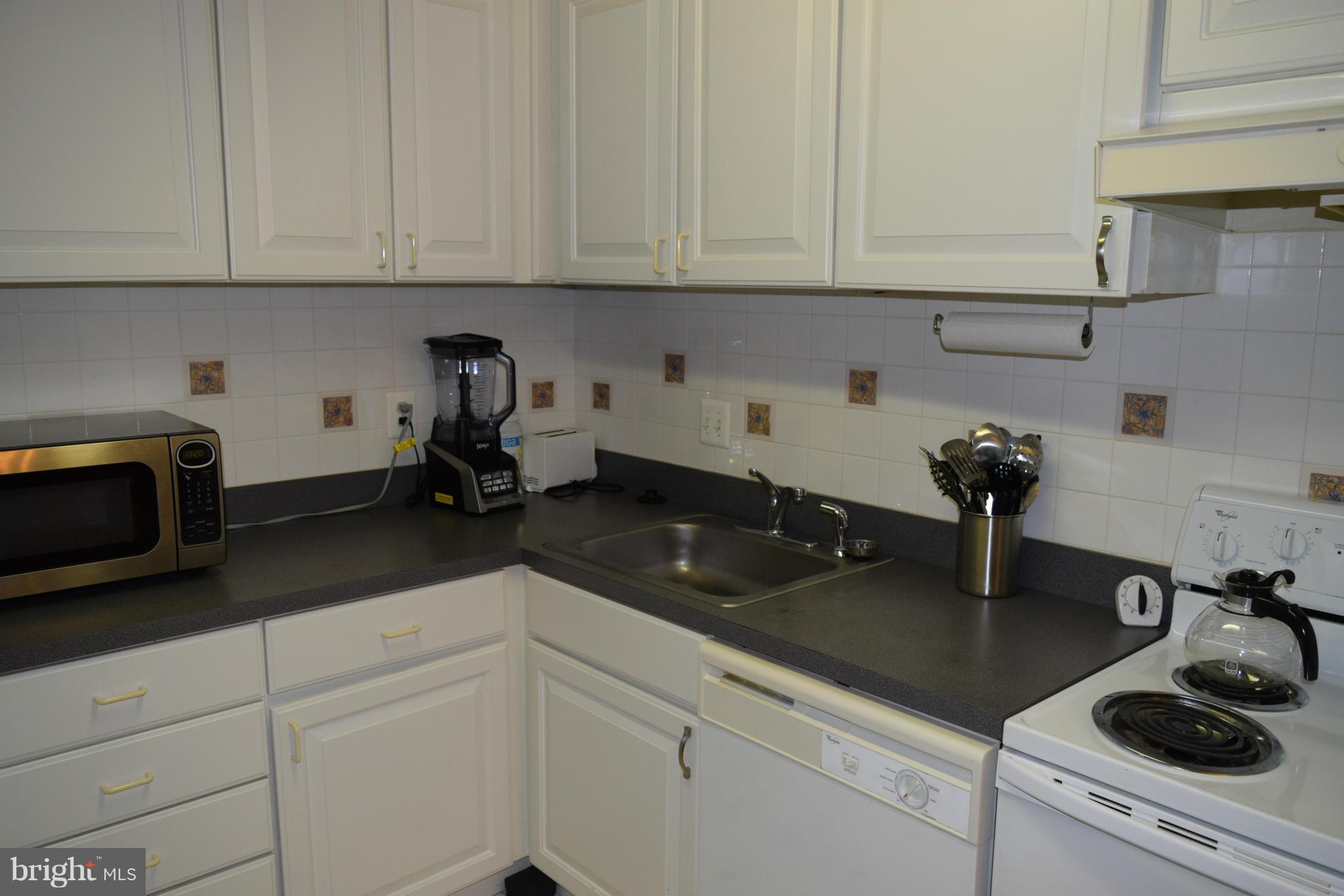 SENTINEL OF LANDMARK - Residential