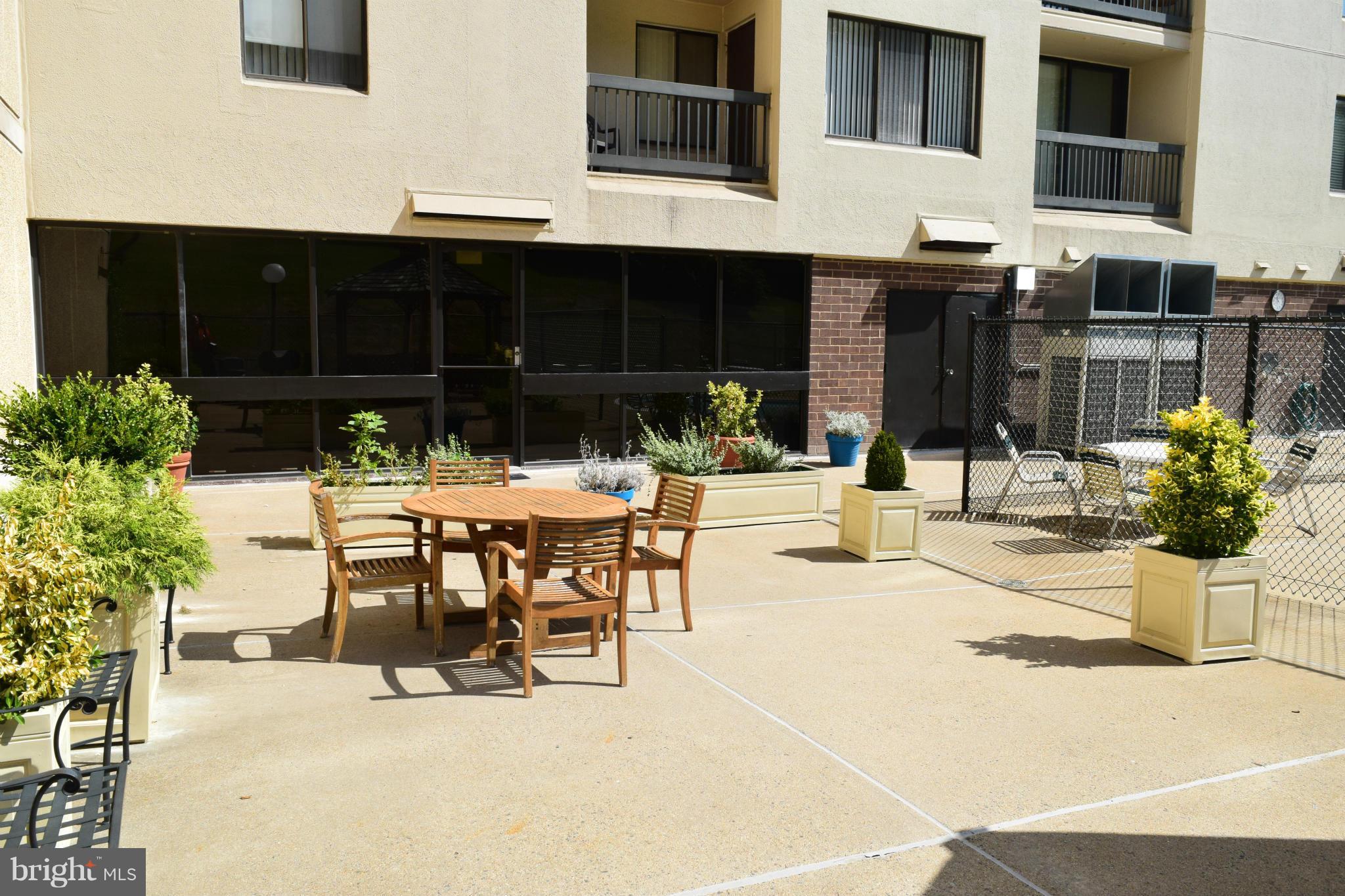 SENTINEL OF LANDMARK - Residential