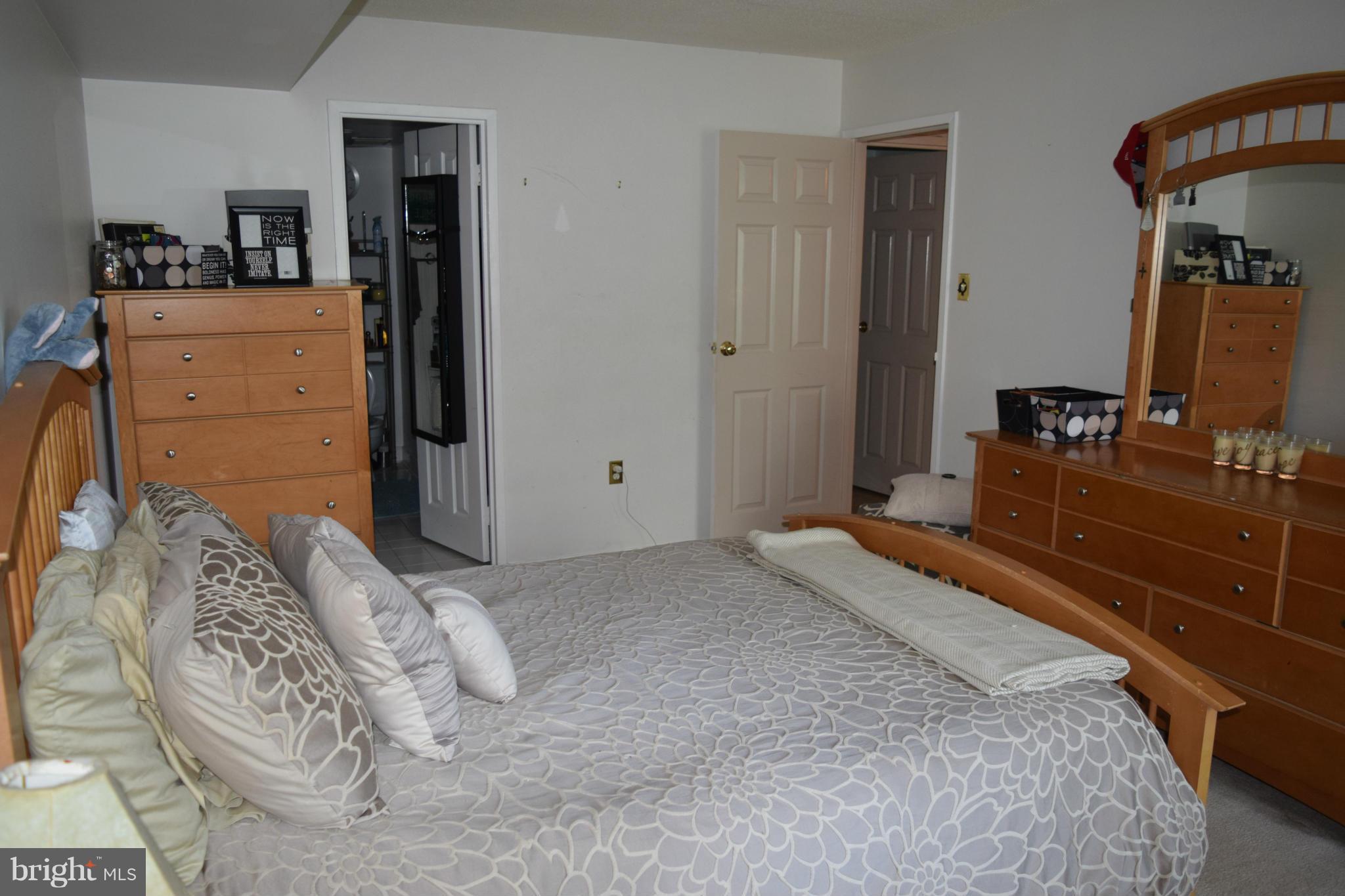 SENTINEL OF LANDMARK - Residential