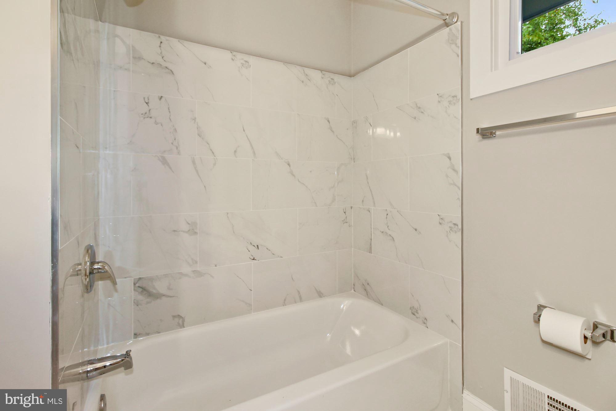 BURMONT - Residential