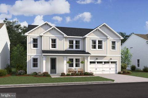 112 LEGUME DRIVE MARTINSBURG WV 25403