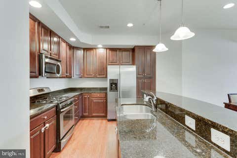 Photo for 2585 EASTBOURNE DRIVE